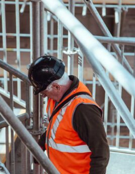 constr-09 constr-09
